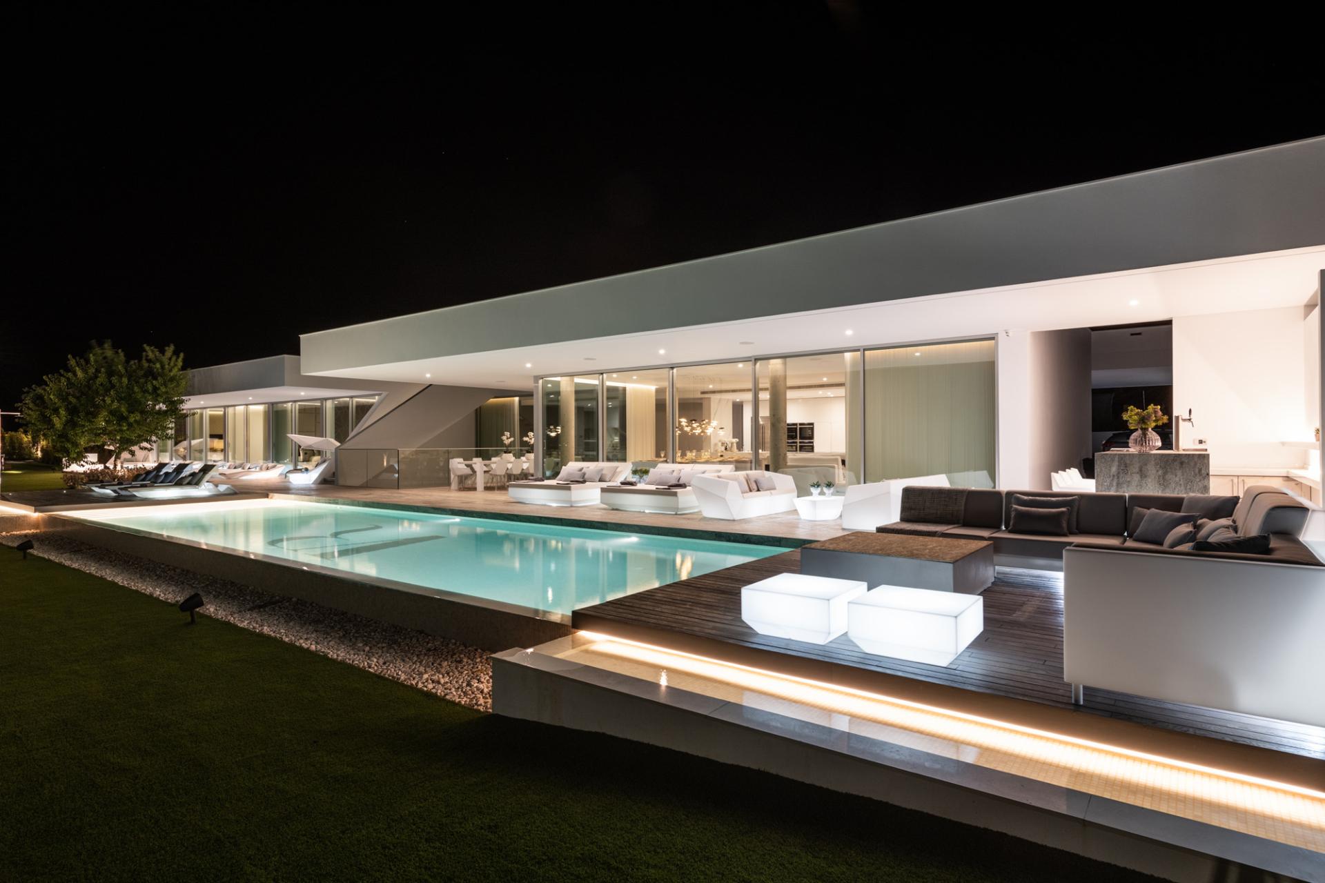 Vondom Beleuchtete Möbel bei Home & Light
